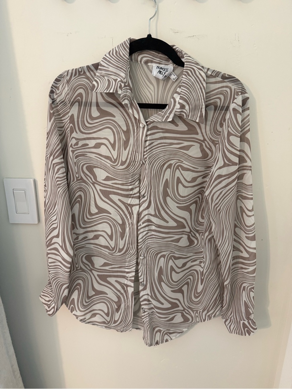 Princess Polly Swirl Button-Up Shirt - Taupe & Cream